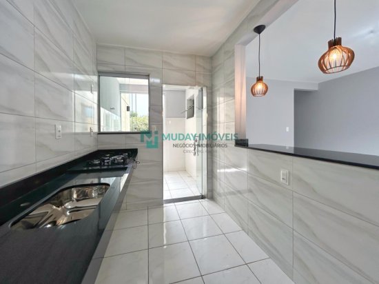 casa-geminada-venda-bandeirinhas-betim-998727
